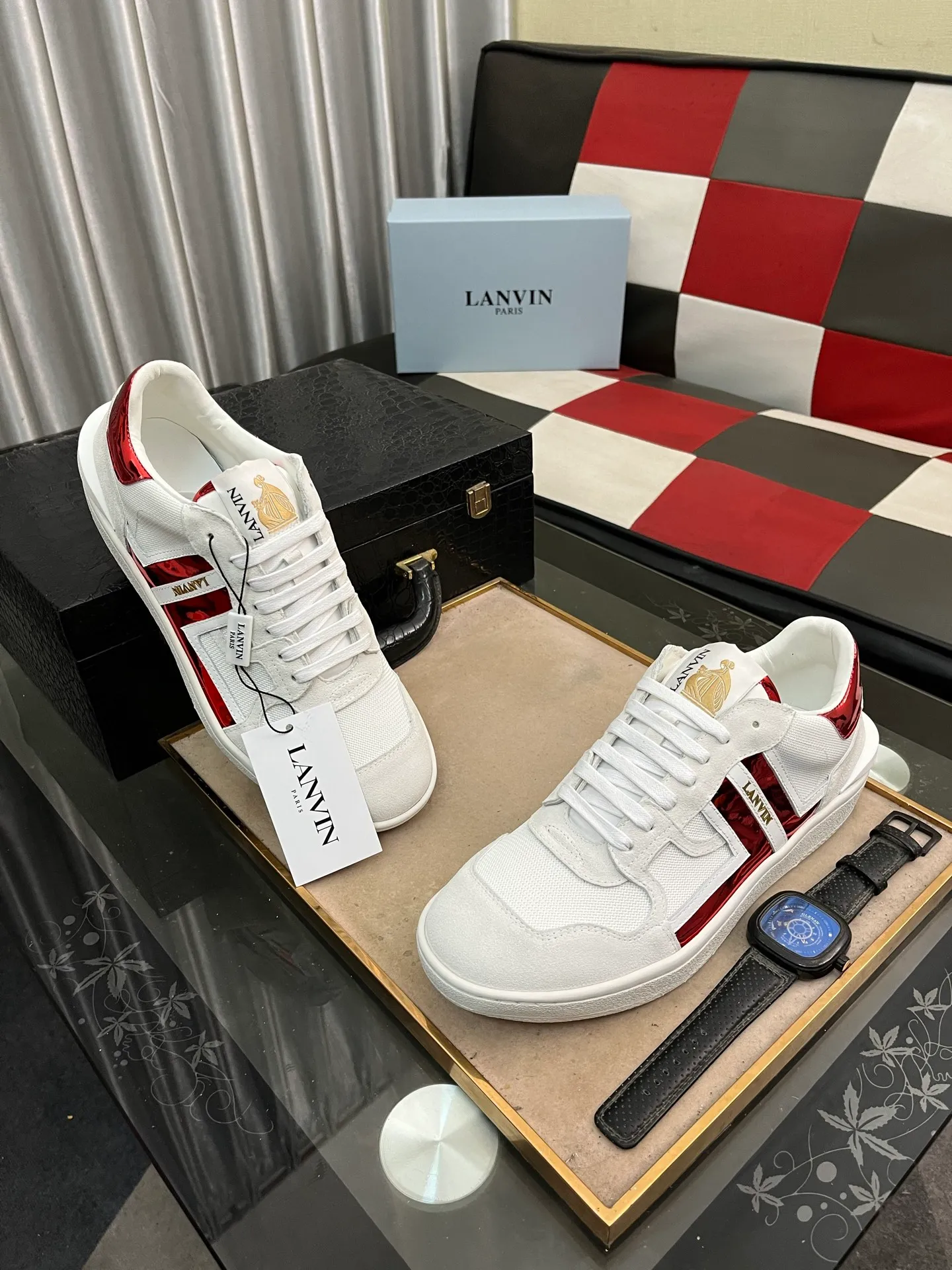 Men's men's shoes 💰540⌚️⌚️❗️Lanvin# Lanvin spring and summer series new colors latest lace up fashion casual forrest shoes running shoes ~ bumpr high quality couple series‼ ️ The latest trendy products of the season 🌈Many bloggers have started buying original models and custom-made them. The uppers are made of nubuck leather. They are very versatile, fashionable and casual, and are comfortable on the feet. Recommended for personal use! The original molded rubber backing with clear logo is wear-resistant. Standard code for couples: female code 35~40, male code 38-45